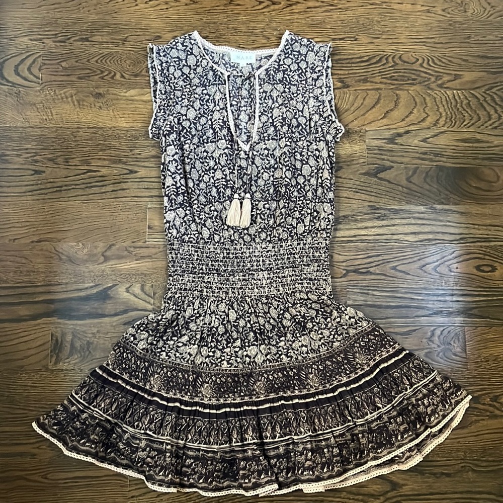 MABE Dress Size Small